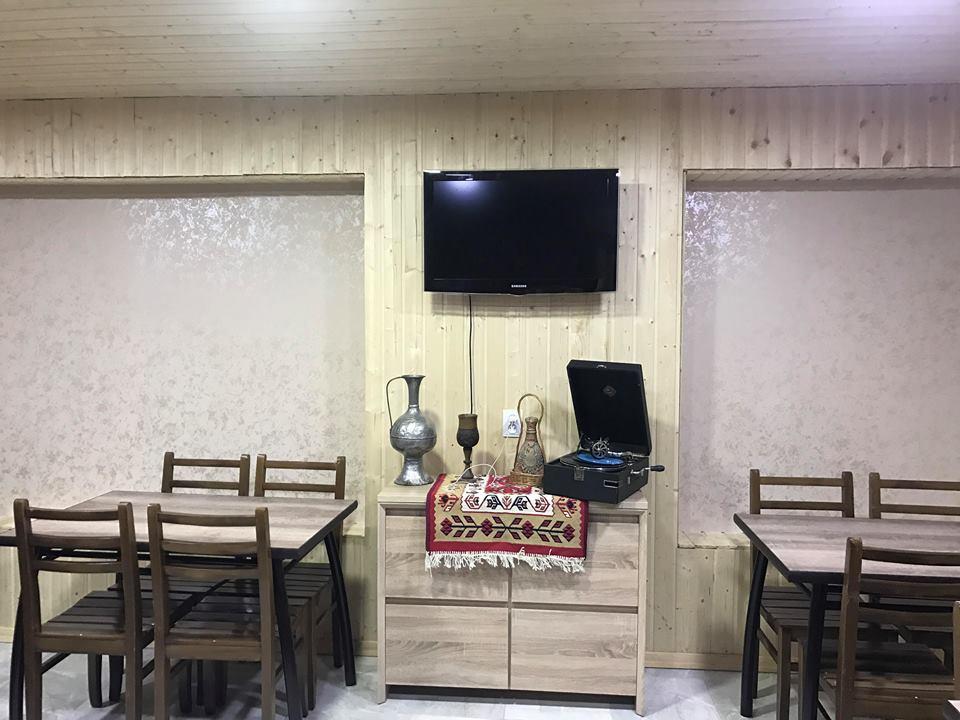 לינה וארוחת בוקר ג'וטה Metitsa מראה חיצוני תמונה